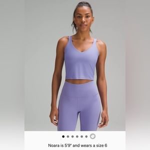 LULULEMON Scoop Neck Yoga Tank Top
Grid Texture Size 6 NEW WITH TAGS